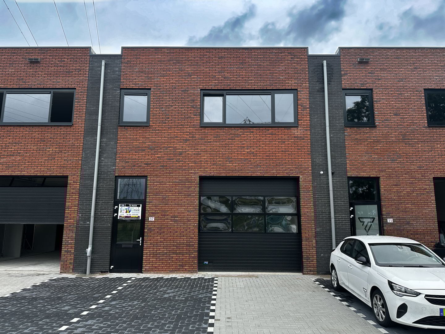 View photo 1 of Marconistraat 37