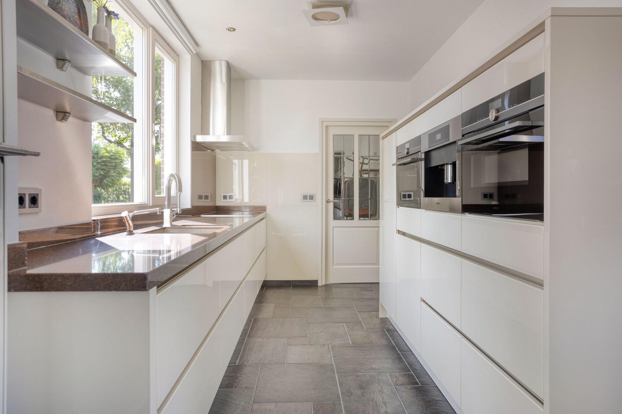 Foto 9 van Hofweg 25