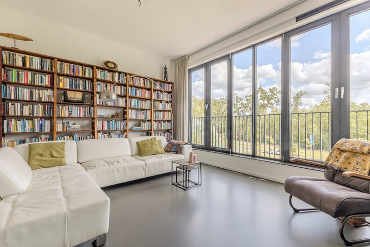 Photo 2 of IJsselmeerstraat 63-A