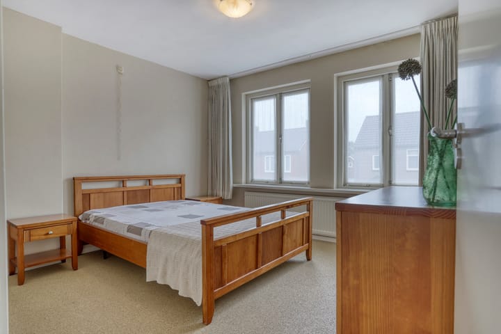 Foto 15 van Korenveldstraat 4