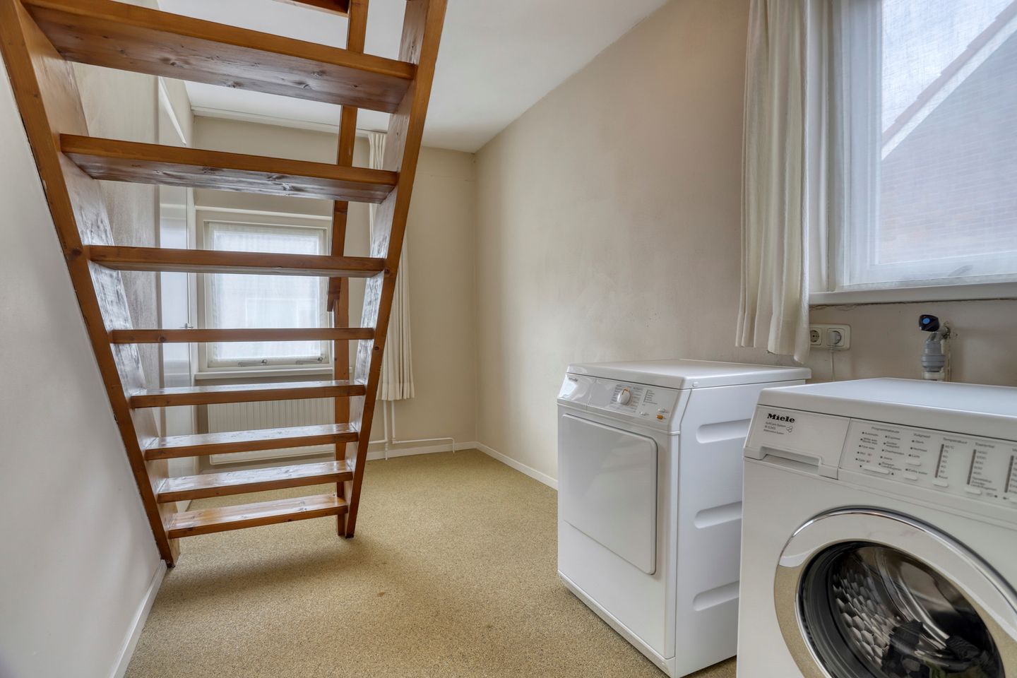 Foto 19 van Korenveldstraat 4