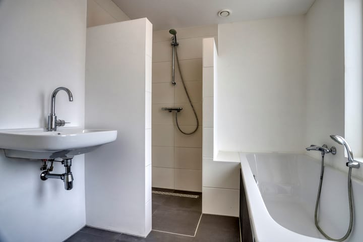 Foto 22 van Korenveldstraat 4