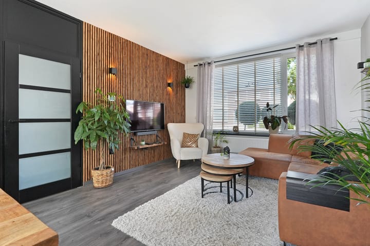 Foto 3 van Stuart Makkersstraat 11