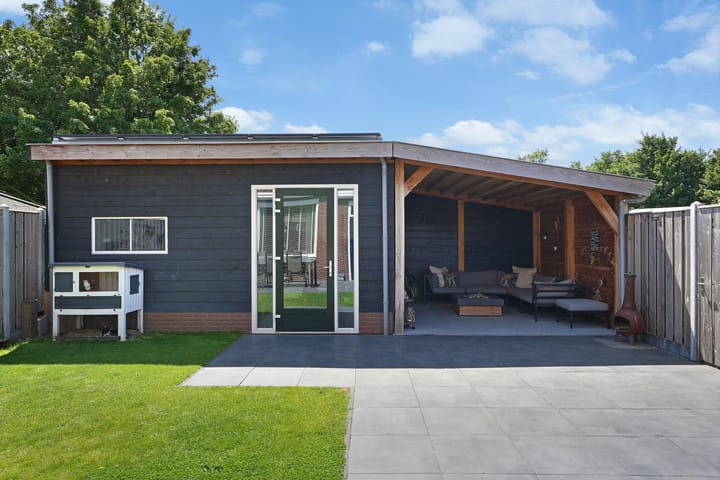 Foto 30 van Stuart Makkersstraat 11