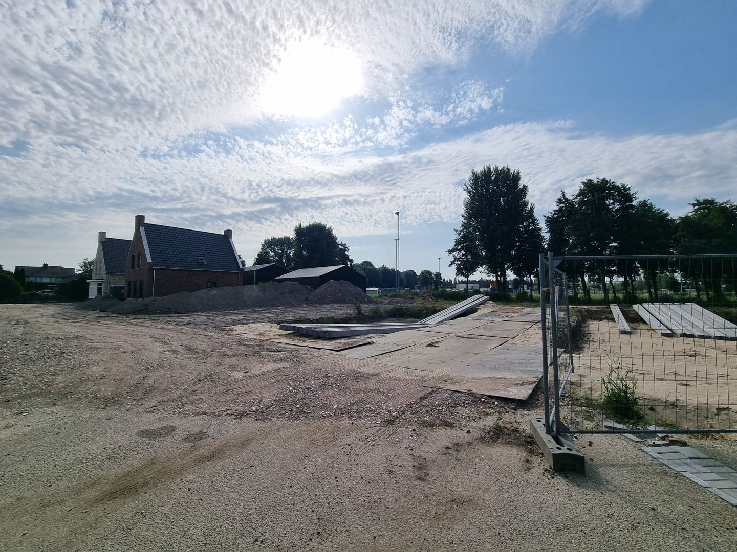View photo 5 of Dorpsweg 157