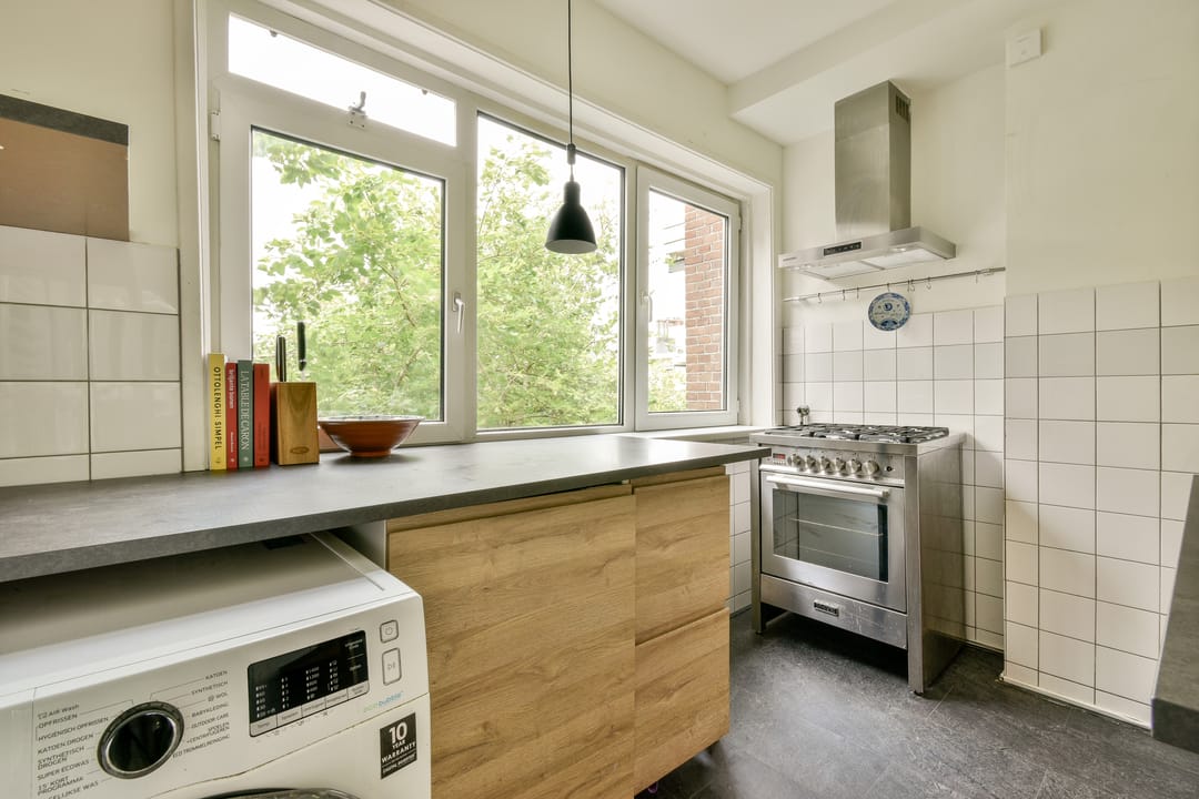 Photo 8 of Crynssenstraat 30-3