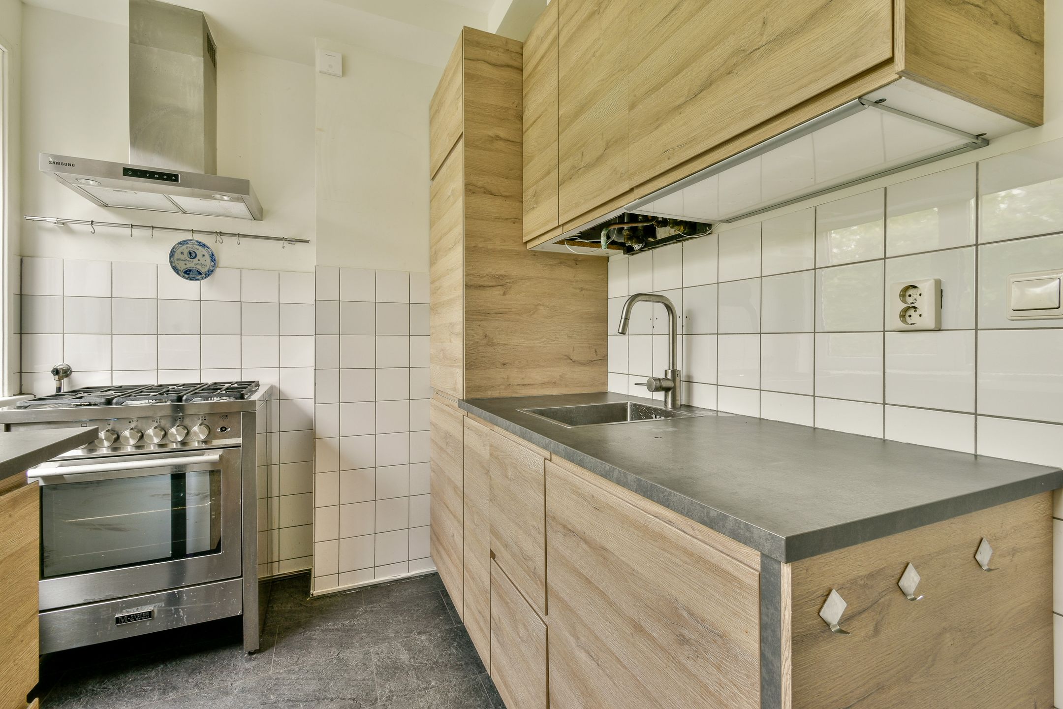 Photo 9 of Crynssenstraat 30-3