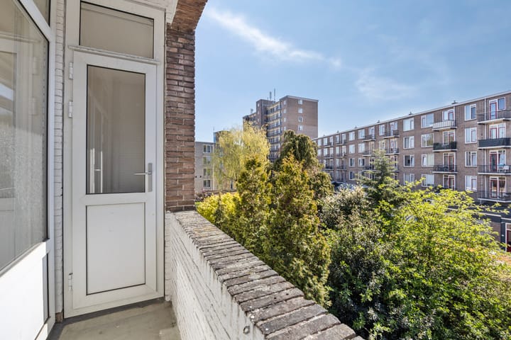 Foto 2 van Jan van Loonslaan 26-C