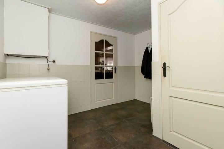 Foto 7 van Lekerseweg 1-A