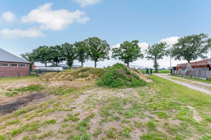 Foto 35 van Lekerseweg 1-A