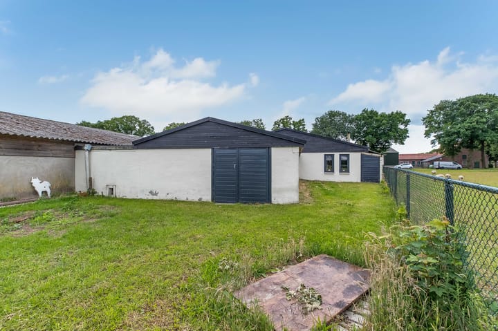 Foto 42 van Lekerseweg 1-A