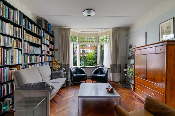 Photo 13 of Leeuwerikstraat 43