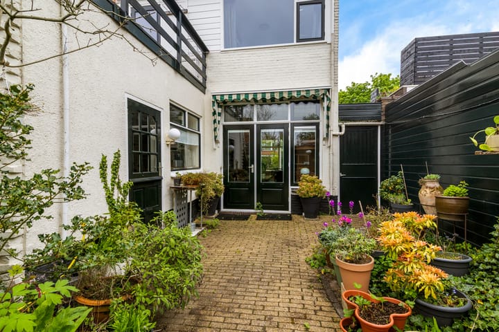 Photo 29 of Leeuwerikstraat 43