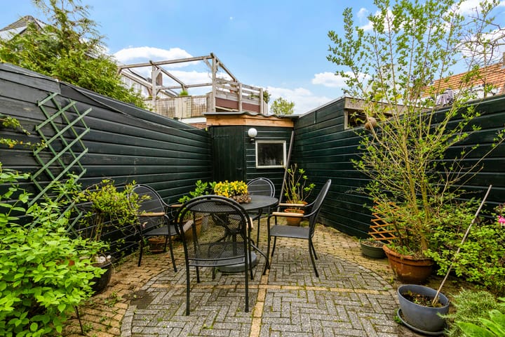 Photo 33 of Leeuwerikstraat 43