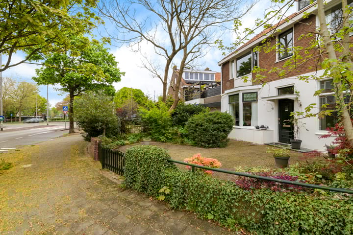 Photo 37 of Leeuwerikstraat 43