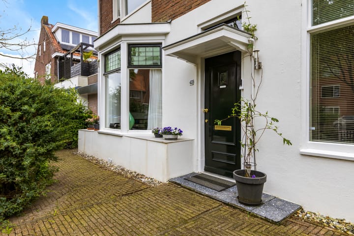Photo 39 of Leeuwerikstraat 43