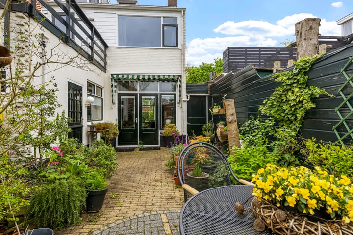 Photo 28 of Leeuwerikstraat 43