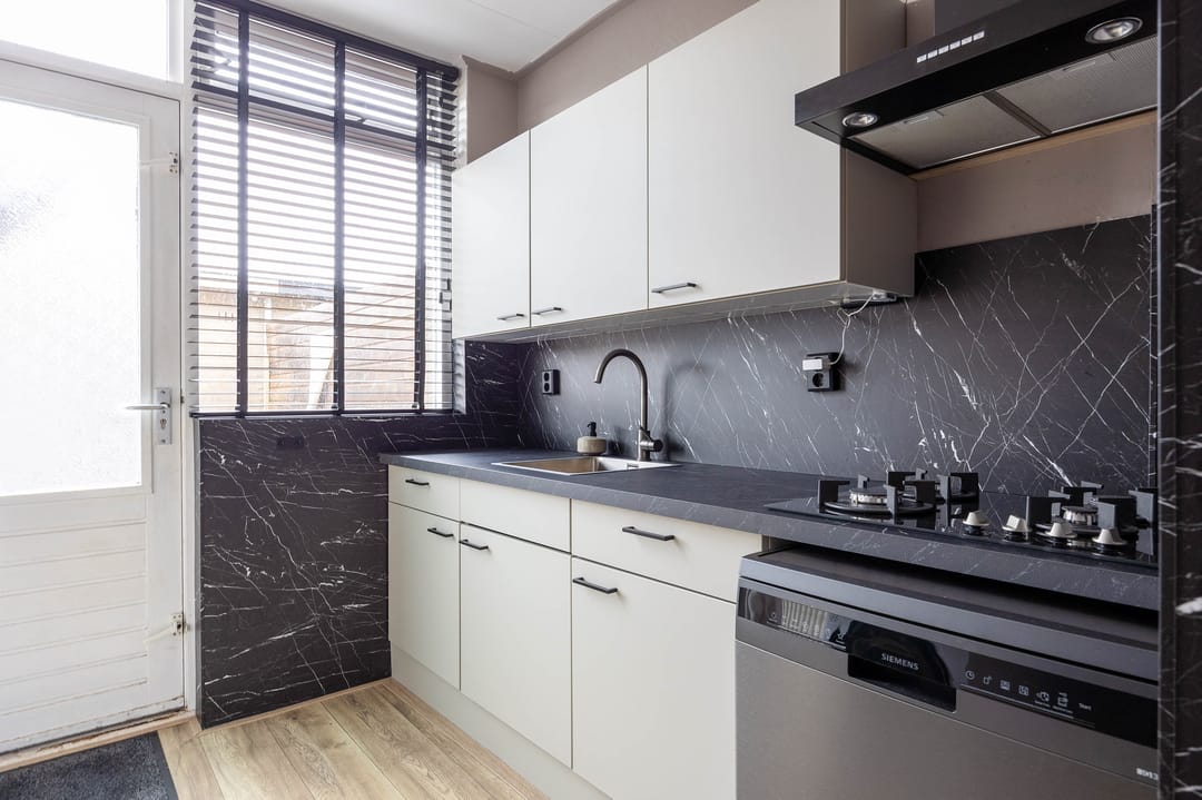 Foto 17 van Ds J van Dijkstraat 1