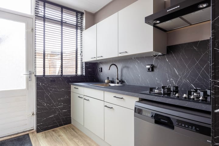 Foto 17 van Ds J van Dijkstraat 1