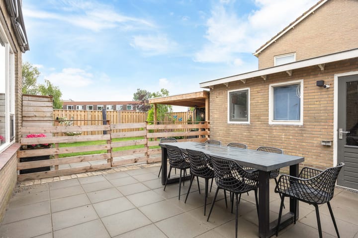 Foto 35 van Ds J van Dijkstraat 1