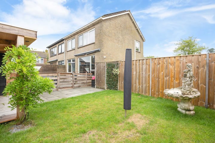 Foto 47 van Ds J van Dijkstraat 1