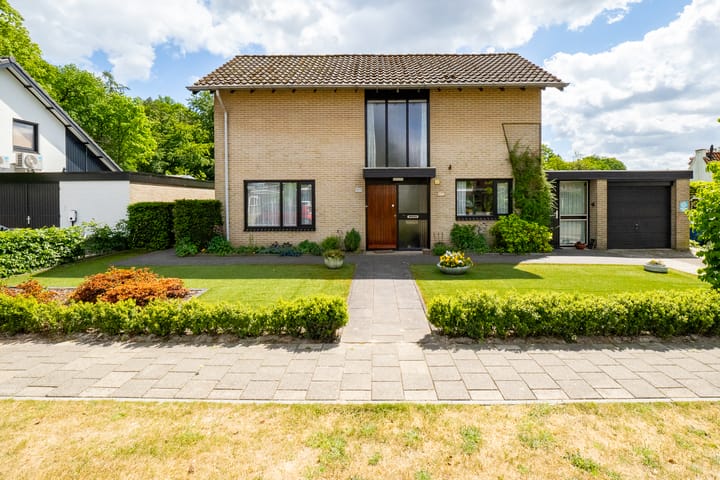 Photo 2 of Boekelosestraat 377