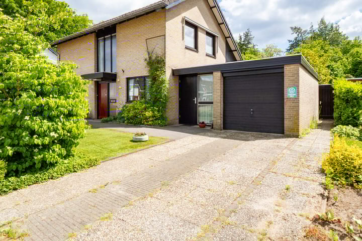 Photo 42 of Boekelosestraat 377