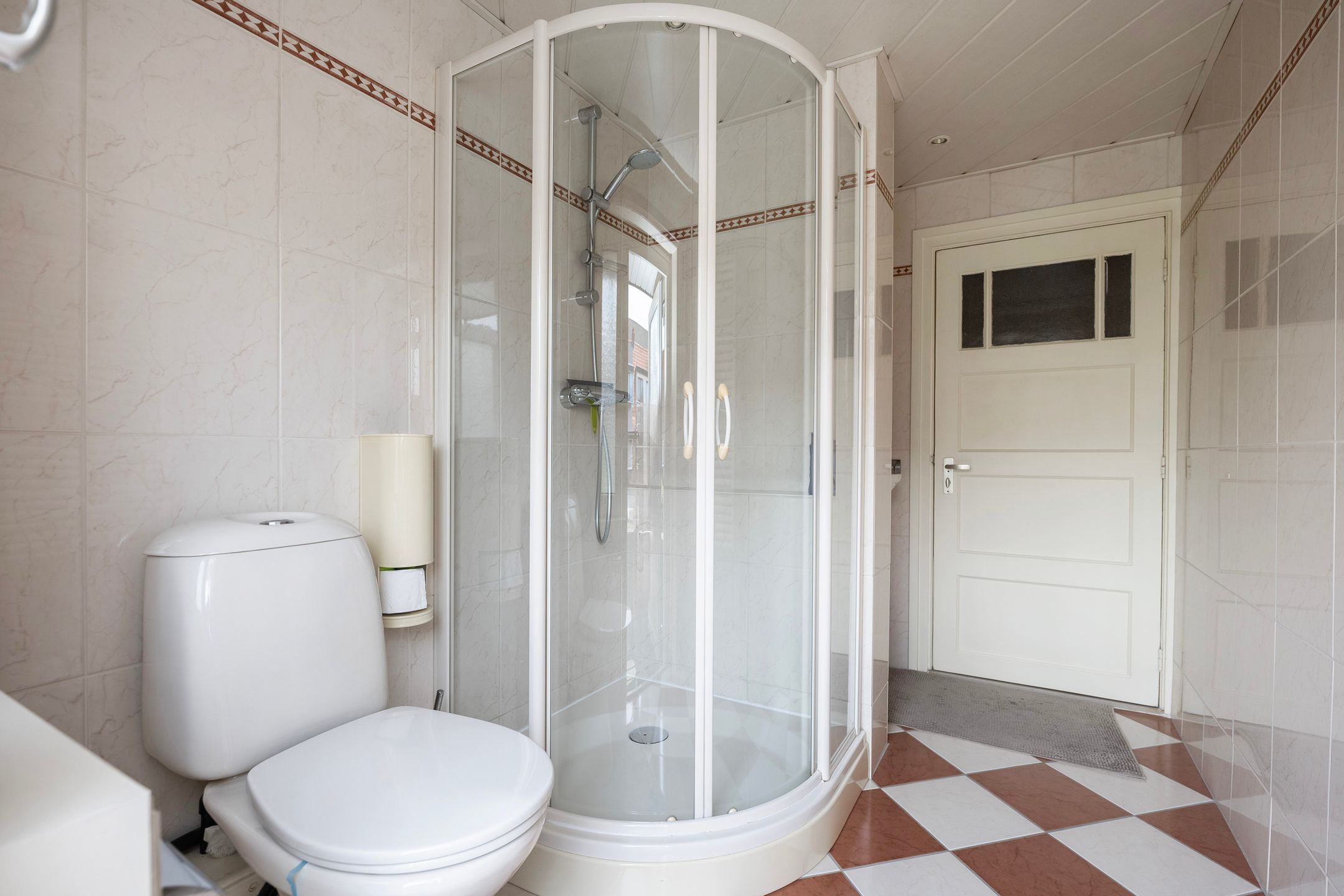 Foto 24 van Beerninkstraat 17