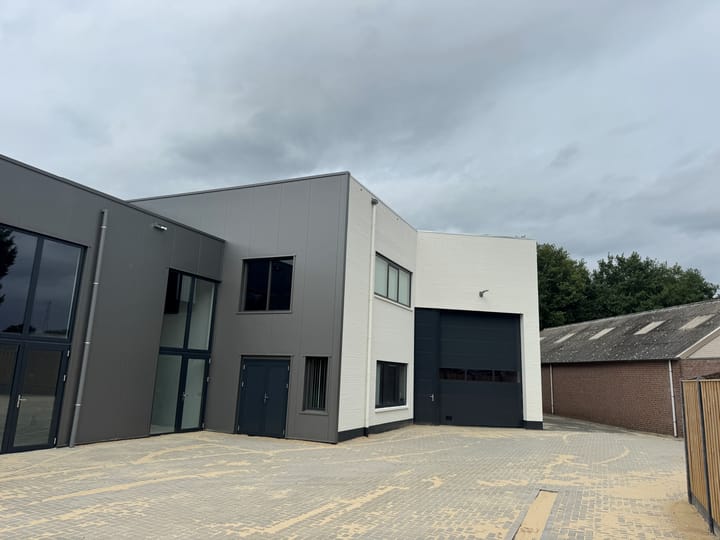 Breedijk 17, Helmond