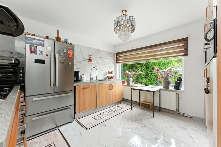 Photo 13 of Esdoornlaan 21