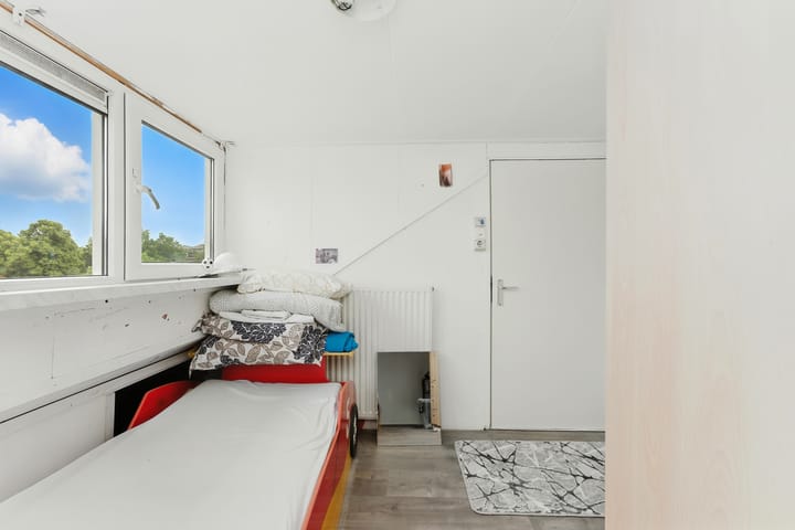 Photo 30 of Esdoornlaan 21