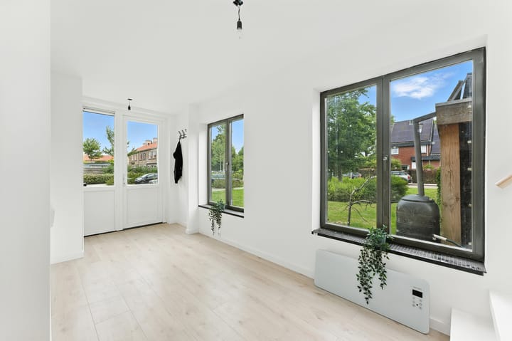 Photo 32 of Esdoornlaan 21