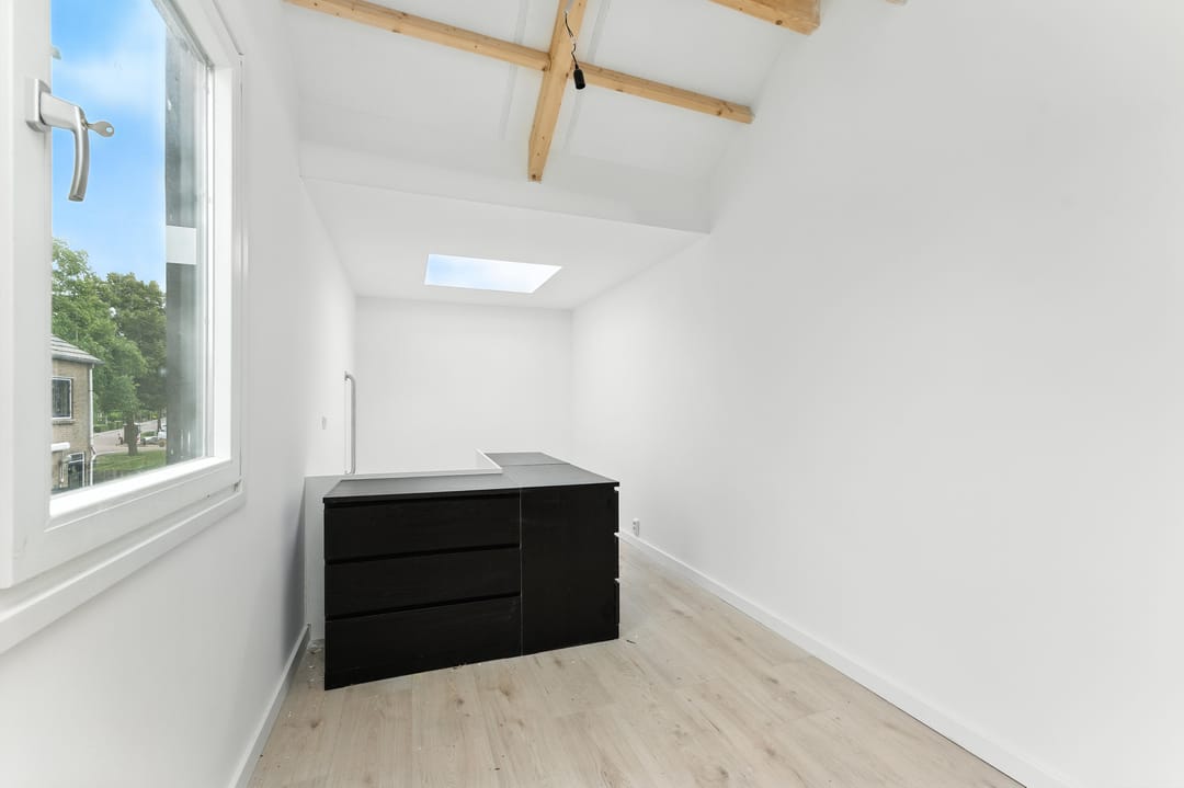 Foto 43 van Esdoornlaan 21