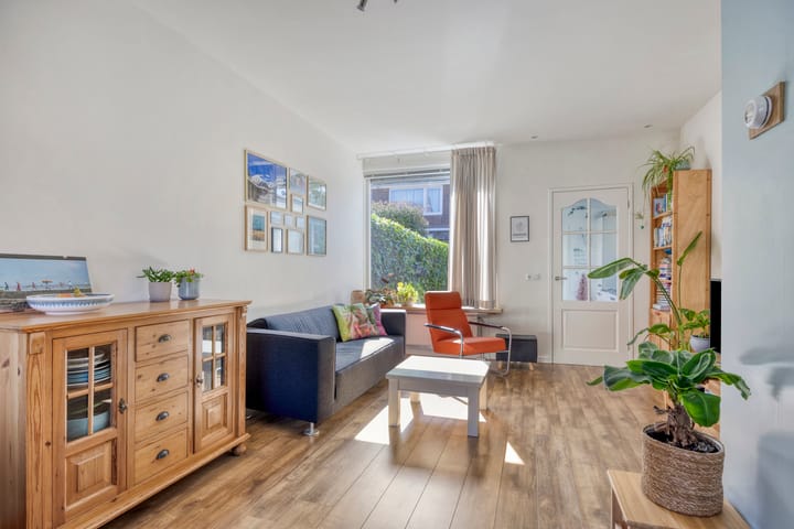 Foto 6 van M A de Ruyterstraat 26