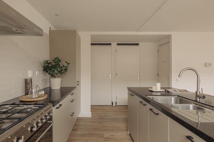 Foto 11 van Haarlemmerweg 135-C