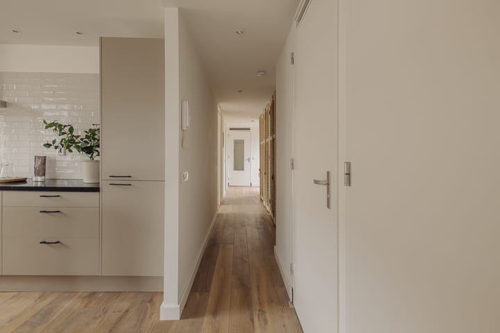 Foto 12 van Haarlemmerweg 135-C