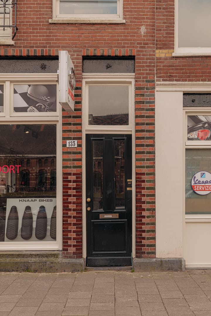 Foto 25 van Haarlemmerweg 135-C