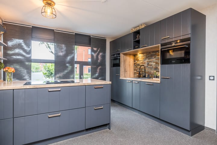 Photo 6 of Cavaleriestraat 47