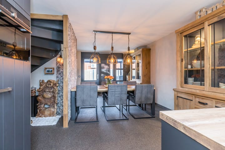 Photo 11 of Cavaleriestraat 47