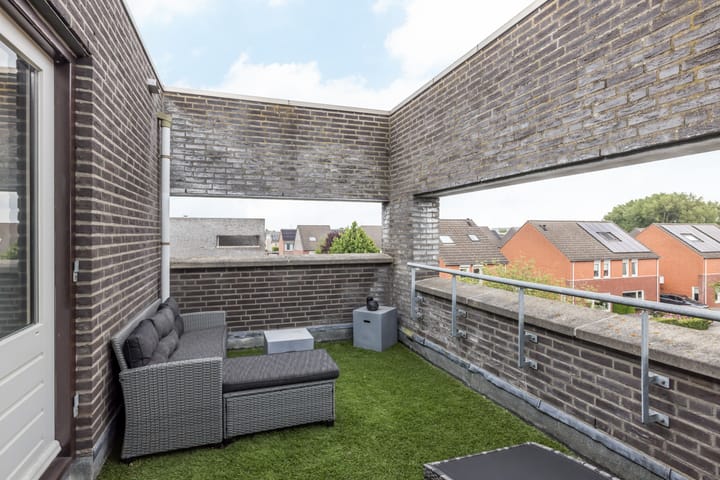 Photo 33 of Cavaleriestraat 47