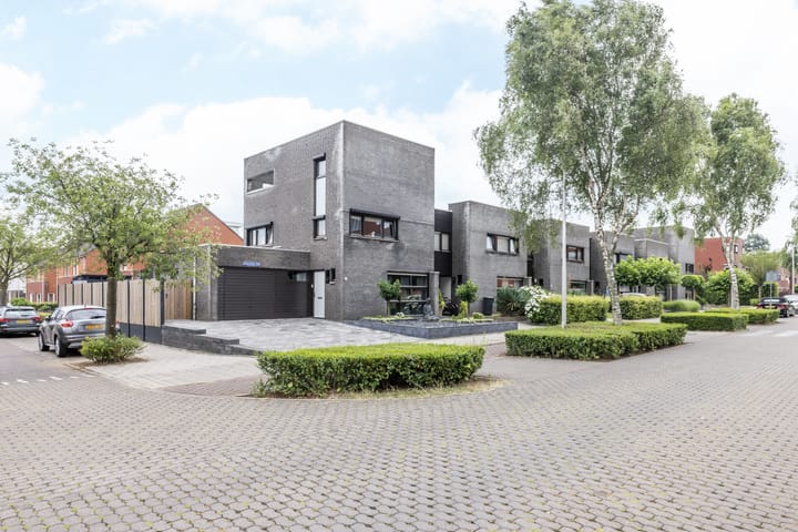 Photo 43 of Cavaleriestraat 47