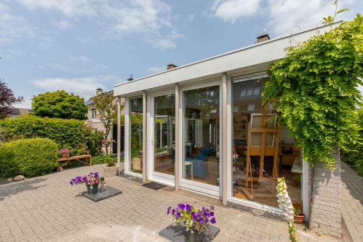 Foto 24 van Elstarstraat 57