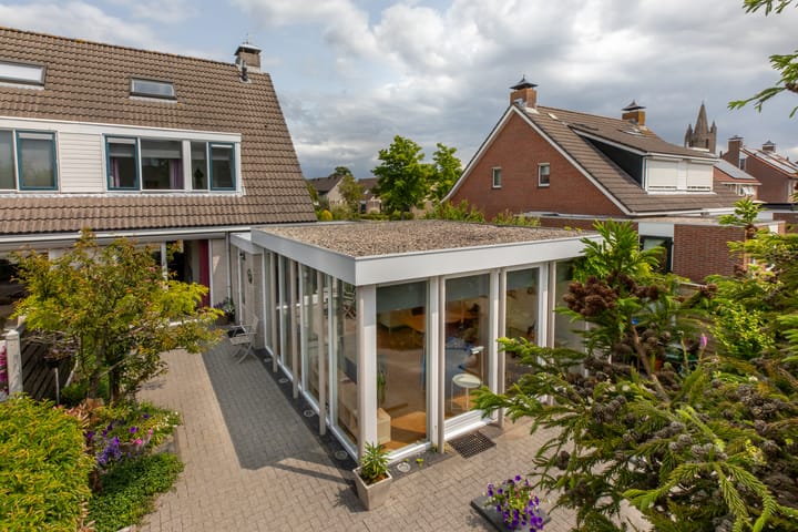 Foto 29 van Elstarstraat 57