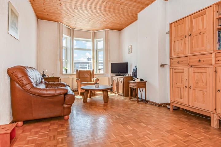 Foto 11 van van Naeltwijckstraat 51