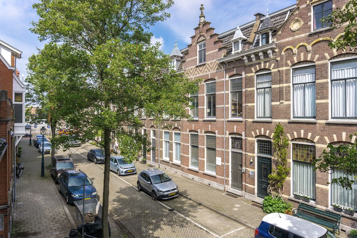 View photo 2 of Luijbenstraat 15