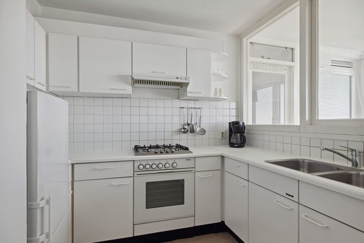 Foto 15 van Prins Clausplein 50