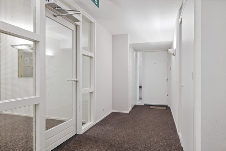 Foto 27 van Prins Clausplein 50