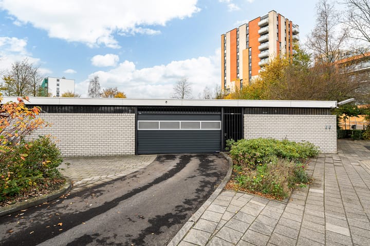 Foto 35 van Prins Clausplein 50