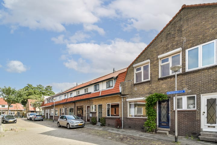 Photo 6 of Meidoornstraat 16