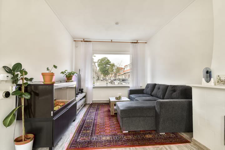 Photo 8 of Meidoornstraat 16